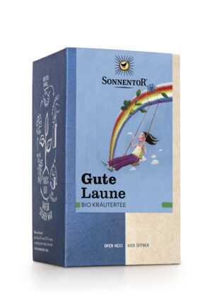 Auf der farbenfrohen Verpackung von SONNENTOR GUTE LAUNE KRÄUTERTEE ist eine Person abgebildet, die unter einem Regenbogen schwingt.