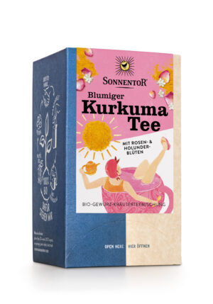 Eine Packung SONNENTOR BLUMIGER KURKUMA TEE, verfeinert mit Rosen und Holunderblüten, präsentiert sich im rosa-blauen Design mit einer Teegenuss-Illustration.
