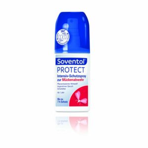 SOVENTOL PROTECT INTENSIV-SCHUTZSPRAY GEGEN MÜCKEN präsentiert sich in einer blau-weißen Flasche mit einer roten Schmetterlingsgrafik auf dem Etikett.