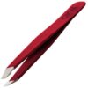 Rote Pinzette mit schräger Spitze und der Marke „Haarpinzette schräg rostfrei rot“ mit auf dem Griff aufgedrucktem Namen.