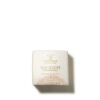 Eine OCC NUIT FESTIVE HANDCREME ist auf einem weißen Hintergrund zentriert.