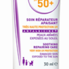 Eine 30 ml Tube BIODERMA CICABIO WUNDCR 50+ bietet beruhigende, reparierende Pflege mit hohem UV-Schutz für sonnengeschädigte, geschädigte Haut.
