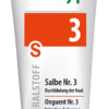 Das Produkt ist eine Tube mit der Aufschrift „SCHUESS SLB NR 3 ADL“ und mehrsprachigen Texten wie „Durchblutung der Haut“ und „Irrigation de la peau“. Es wird in einer weißen Verpackung mit roten und grauen Akzenten geliefert.