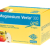 Die Packung MAGN VERLA 300 UNO GRAN APF mit Apfelgeschmack unterstreicht die Bedeutung für Muskeln, Herz und Nerven. Enthält 50 Päckchen.