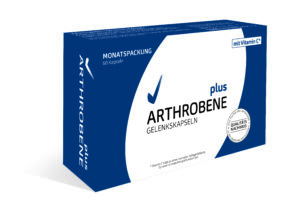 Blau-weiße Schachtel „ARTHROBENE PLUS GELENKSKPS“ mit 60 Kapseln, inkl. Vitamin C, mit Qualitätssiegel, nach rechts geneigt.