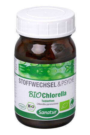 Flasche CHLORELLA BIO TBL 400MG SANA von Sanatur mit veganem und Bio-Etikett und dem Text „Stoffwechsel & Psyche“.