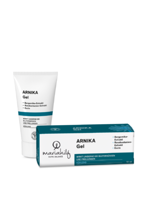 Eine Tube und eine Schachtel UNI ARNIKA GEL KüHLEND, angereichert mit Bergamotte und Hagebuttenextrakt, zur Linderung von Schwellungen und Prellungen.