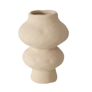 Beige Keramikvase mit abstraktem, geometrischem Design mit zwei bauchigen Abschnitten und strukturierter Oberfläche.