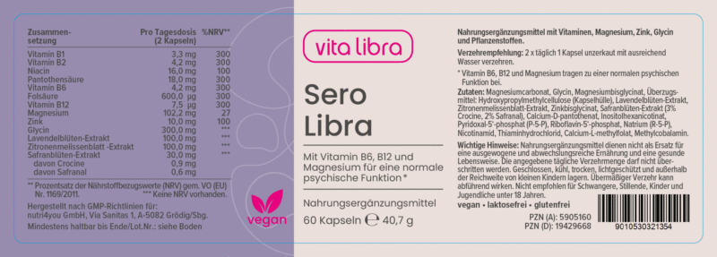 Etikett des Nahrungsergänzungsmittels Sero Libra mit Angaben zu Inhaltsstoffen, Nährwerten, Anwendungshinweisen und Zertifizierungen. Enthält 60 vegane Kapseln mit den Vitaminen B6, B12, Magnesium und Pflanzenextrakten. Etikett des Nahrungsergänzungsmittels Sero Libra mit Angaben zu Inhaltsstoffen, Nährwerten, Anwendungshinweisen und Zertifizierungen. Enthält 60 vegane Kapseln mit den Vitaminen B6, B12, Magnesium und Pflanzenextrakten.